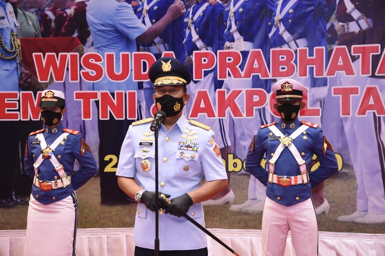 Danjen TNI: Wisuda Prabhatar Akademi TNI dan Akpol Perkuat Soliditas Integritas