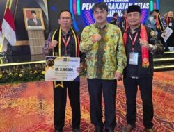 Sekda Heri Iswahyudi Hadiri Penganugerahan Paralegal Justice Award 2024