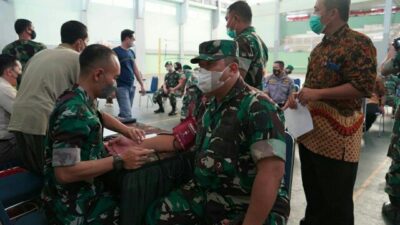 Pangdam III/Siliwangi Intruksikan Vaksin Booster untuk TNI dan Keluarga Korem 064/MY