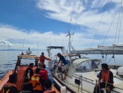Stasiun Bakamla Kupang Evakuasi Yacht Asal New Zealand yang Bocor