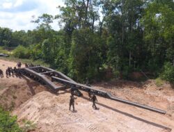 Yonzipur-10 Bangun Jembatan Medium Girder untuk Dukung Gerak Pasukan