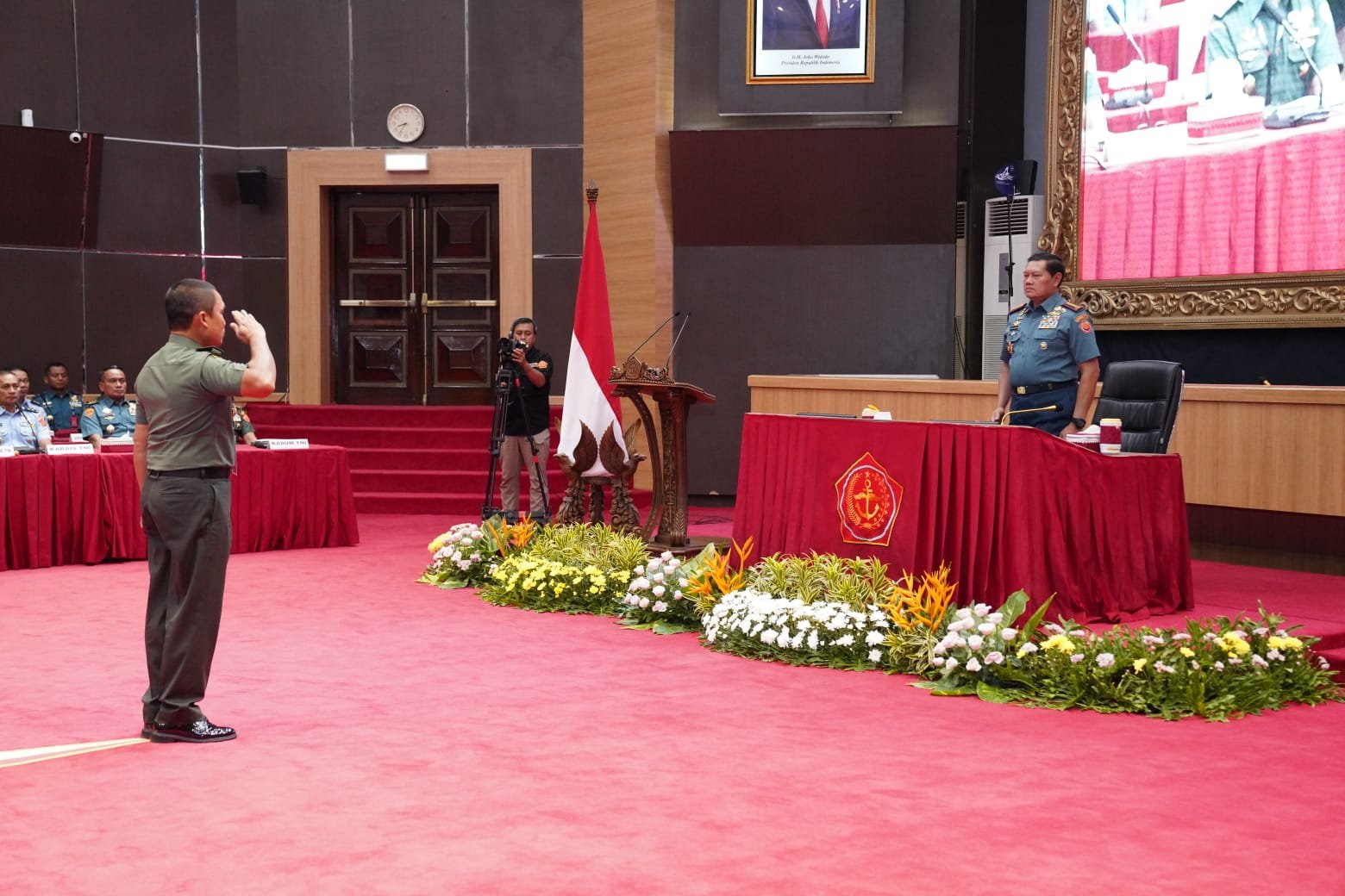 Panglima TNI: Pengakuan Publik Lebih Penting dari Pencitraan Semata