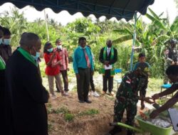 Satgas Yonif MR 413 Kostrad Hadir di Peletakan Batu Pertama Gereja Koya Koso
