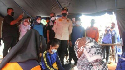 Wagub Banten Tinjau Dapur Umum BPBD dan Dinsos