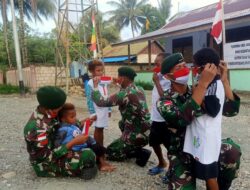 Bulan Kasih, Satgas Yonif MR 413 Kostrad Share Kaos Masker untuk Anak Perbatasan RI-PNG