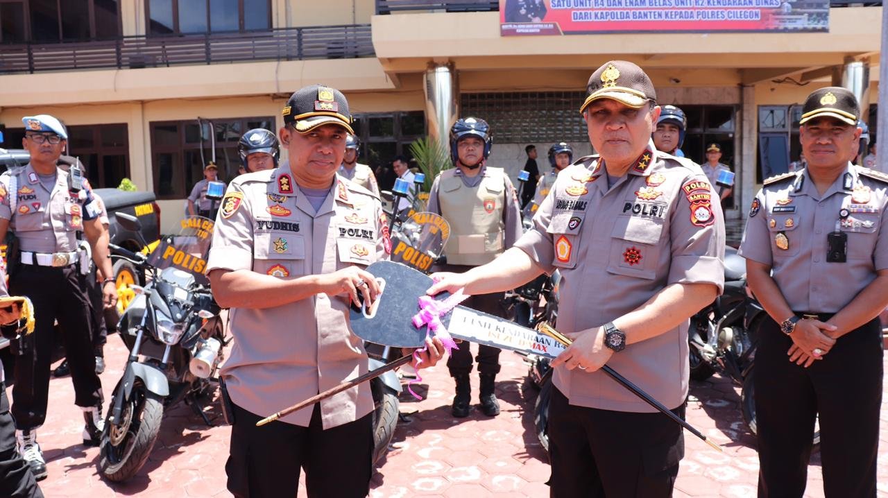 Kapolda Banten Serahkan Randis Pelayanan Masyarakat ke Polres Cilegon