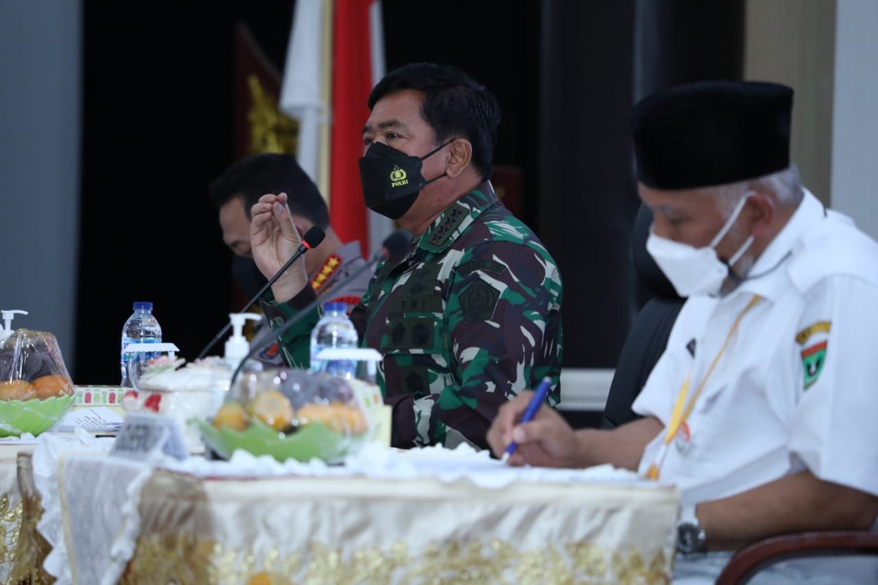 Panglima TNI: Penurunan Kasus Covid-19 Jangan Buat Masyarakat Lengah