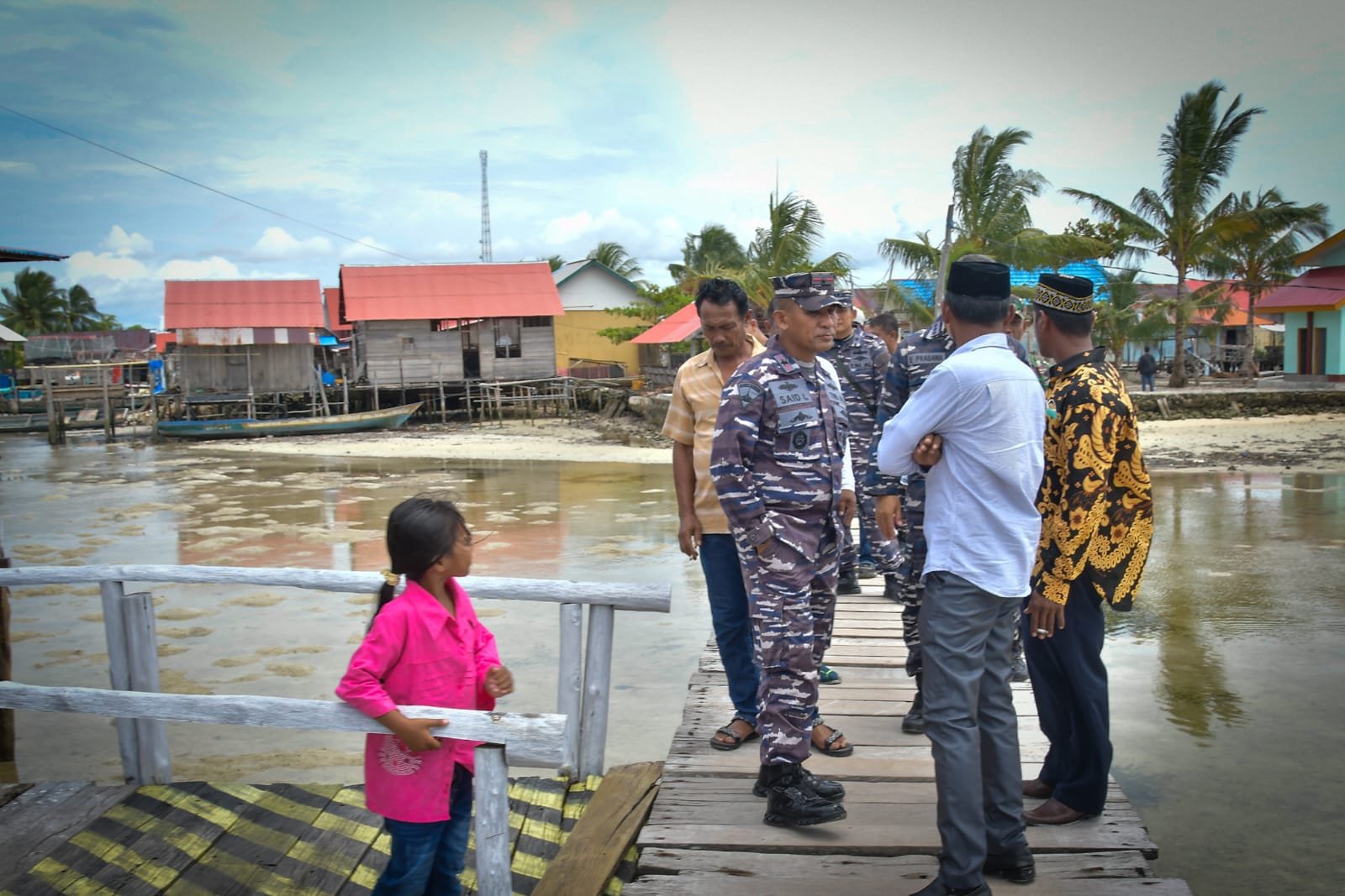Warga Pulau Osi Harap TNI Angkatan Laut Hadir di Sana