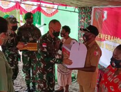 Pangdam XVII/Cenderawasih Serahkan Tali Asih ke Warga Boven Digoel