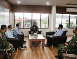 KPPN Tanjung Pinang Berikan Dua Penghargaan ke Kogabwilhan I