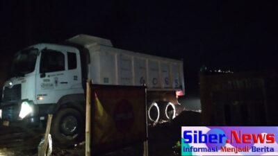 Aktivitas Penambangan PT Mitra Sorotan Aktivis