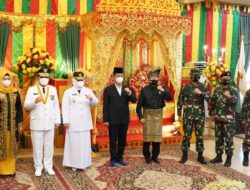 Kas Kogabwilhan I Hadir Prosesi Tepuk Tepung Tawar Gubernur dan Wagub Kepri