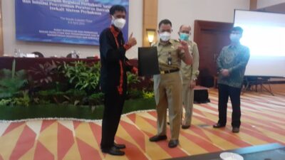 Kemendikbud Dorong Perda Perbukuan agar Penulis Jadi Esensial