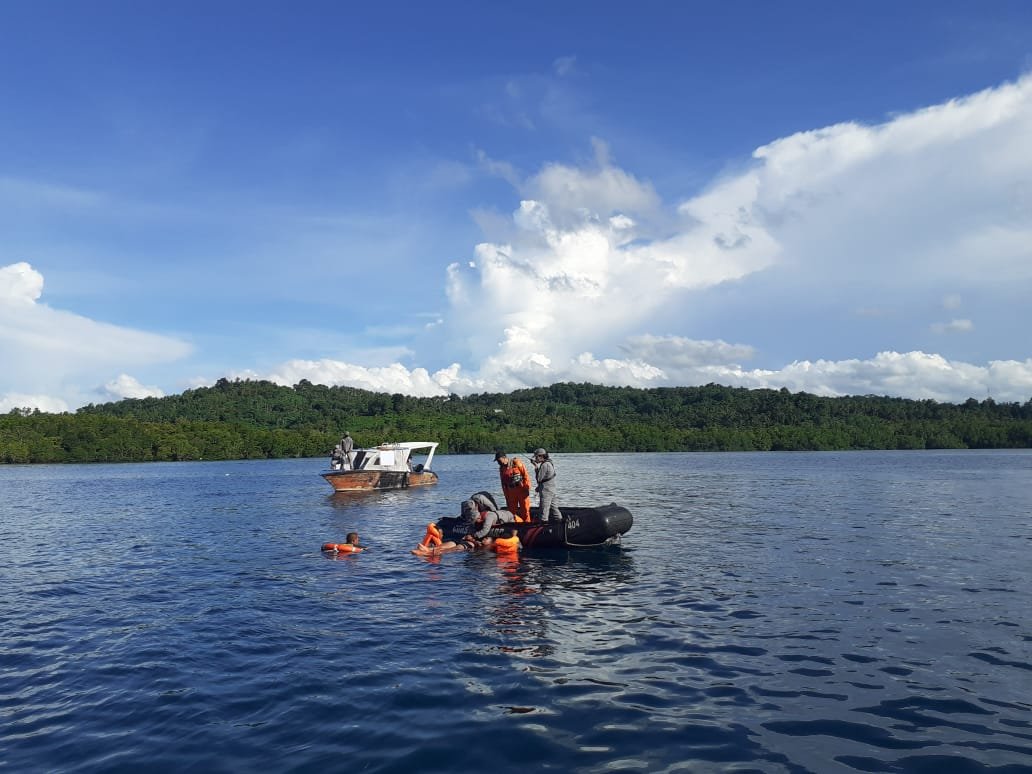 Bakamla RI Zona Maritim Tengah Latih Keamanan dan Keselamatan Laut
