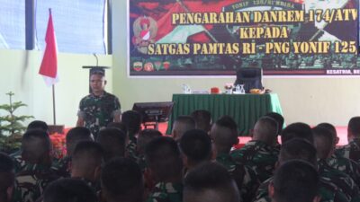 Danrem 174/ATW Kunjungi Personel Satgas Yonif 125/Simbisa dan Beri Pembekalan