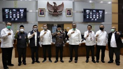 Ketua Komisi VIII DPR Yandri Susanto Puji Anggaran Kementerian Sosial
