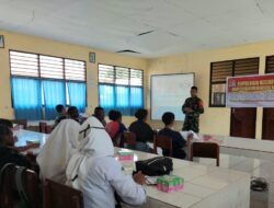 Yonif 143/TWEJ Sosialisasikan Bahaya Narkoba dan HIV/AIDS kepada Generasi Muda Papua
