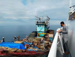 KN Belut Laut-406 Bakamla RI Tangkap Kapal Ikan Langgar Aturan di Belawan