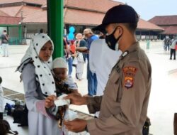Polsek Kasemen Serang Kota Gencar Himbau Prokes dan Bagikan Masker Tanpa Henti