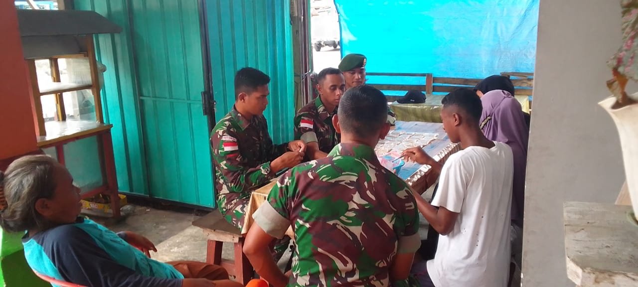 Satgas Yonarmed 1 Kostrad Bangkitkan Semangat Wirausaha dengan Olahan Kacang Kedelai