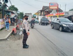 Polsek Baros Intensifkan Gatur Lalin Antisipasi Kemacetan