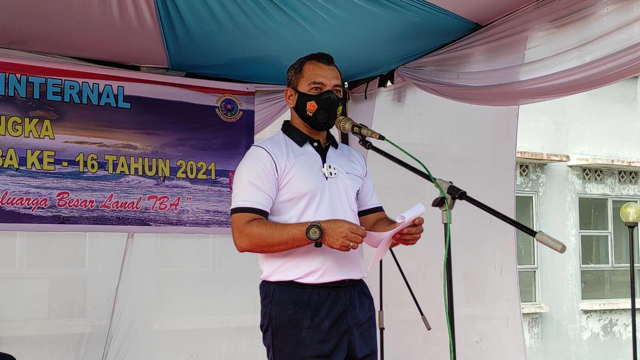 Peringati HUT Lanal ke-16, Prajurit TBA Gelar Olahraga Bersama