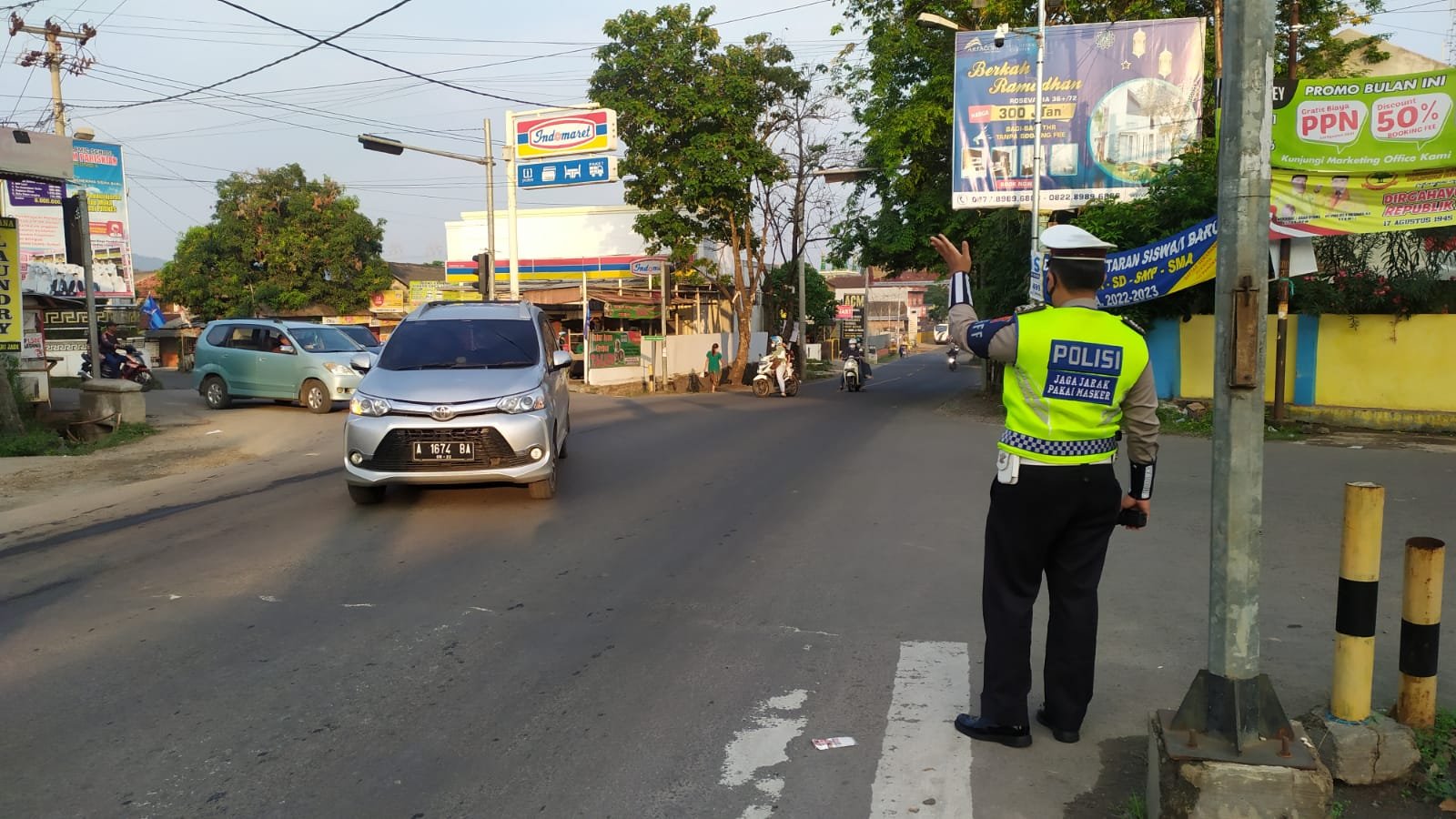 Satlantas Polres Serang Kota Ciptakan Kamseltibcar di Strong Point
