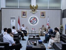 Kepala Bakamla RI Terima Kunjungan Atase Angkatan Laut Inggris