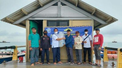 Serang Terima 12 Ribu Benih Ikan Bawal Bintang untuk Nelayan