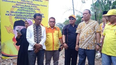 DPW Partai Berkarya Banten Versi Abah Otong Bedah Rumah Korban Banjir Serang