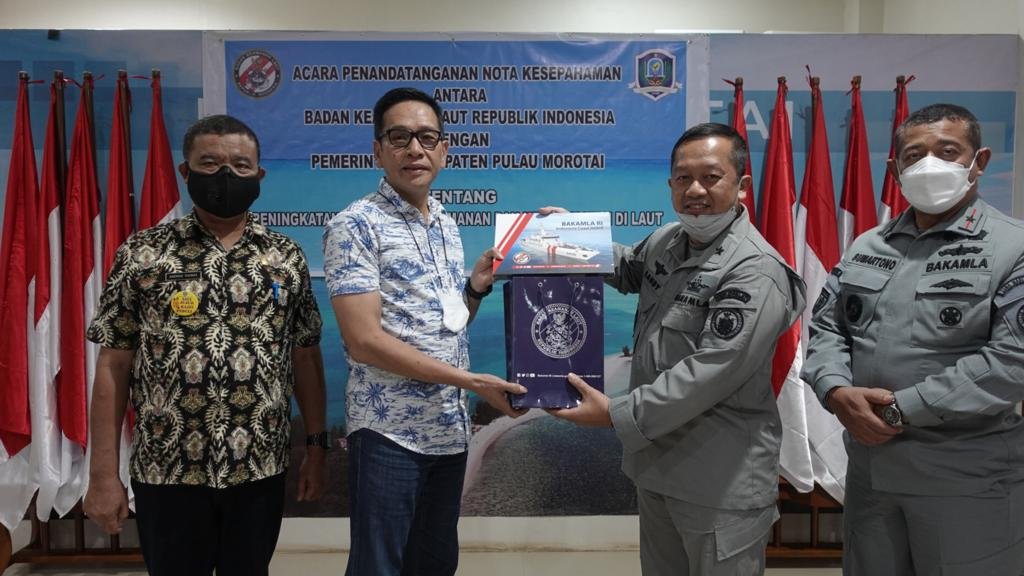 Bakamla RI Gandeng Pemkab Morotai Amankan Perbatasan Perairan Filipina