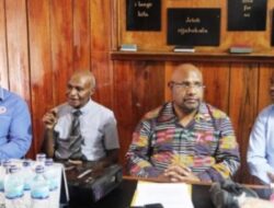 Tokoh Papua Sebut KKB Serang, Dewan Gereja Papua Diam Seribu Bahasa