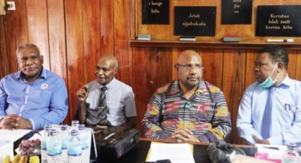 Tokoh Papua Sebut KKB Serang, Dewan Gereja Papua Diam Seribu Bahasa