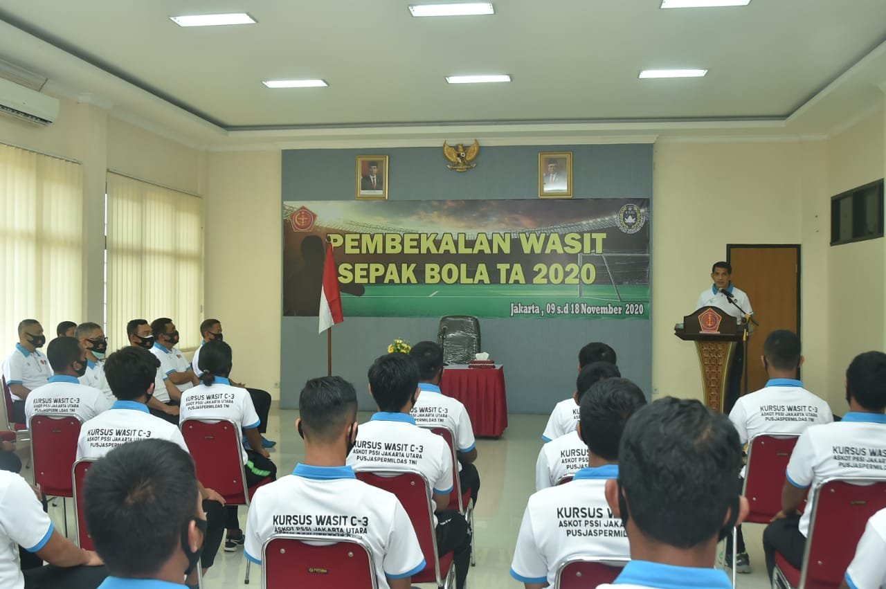 Kapusjaspermildas TNI Sebut Kerja Sama TNI-PSSI Cetak Wasit Nasional