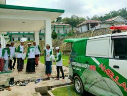 Ketua Umum FPI Instruksikan Salurkan Bantuan Korban Gempa