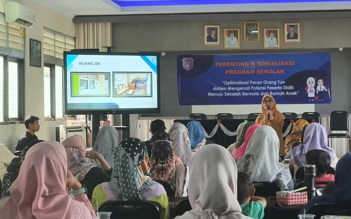 SMPN 10 Serang Dorong Sinergi Orang Tua-Guru Lewat Sosialisasi Program