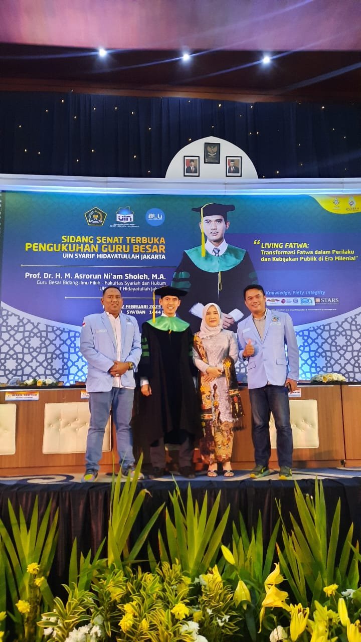 Kyai Ni'am Deputi Pengembangan Pemuda Kemenpora Sekaligus Guru Besar Fikih UIN