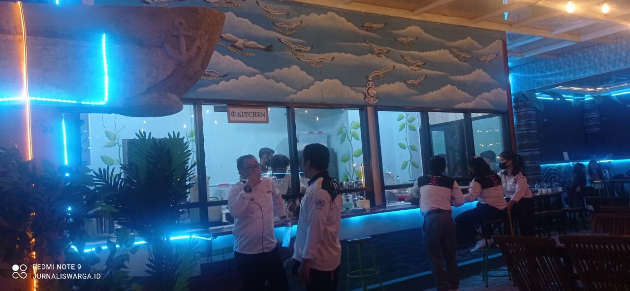 Resto Cafe Outdoor Live Musik Konsep Pelaut Hadir di Bogor