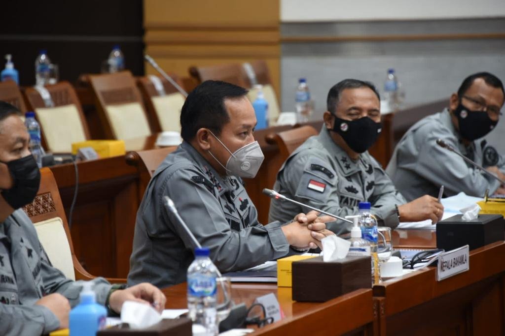 Kepala Bakamla RI Lapor ke DPR soal Maraknya Anomali Kapal