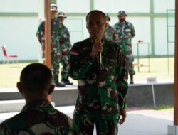 Pangdam XVII/Cenderawasih Latih Tembang Bersama Panglima Divisi 2/Kostrad dan Pejabat Kodam