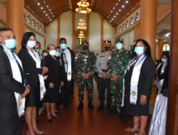 Danrem 174/ATW Tinjau Misa Kudus Paskah di Gereja Merauke