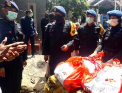Brimob Banten Peduli Covid-19, Bagikan Sembako ke Warga Membutuhkan