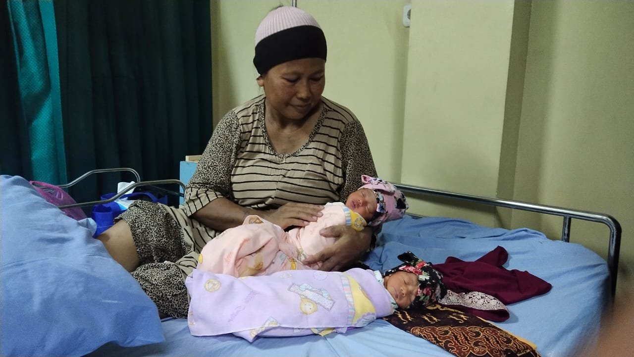 Warga Miskin Banten Tak Bisa Pulang Setelah Melahirkan karena BPJS Nonaktif