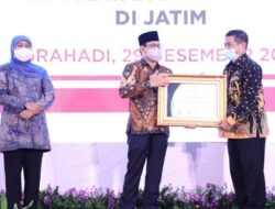 Plt Bupati Probolinggo Terima Penghargaan Percepatan Pembangunan Desa 2021