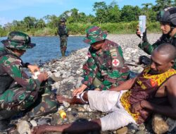 Cepatnya Tim Kesehatan Satgas Yonif 126/KC Beri Pertolongan di Perbatasan Papua