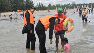 Brimob Kaltim Intensifkan Patroli di Obyek Wisata Jelang Tahun Baru 2020