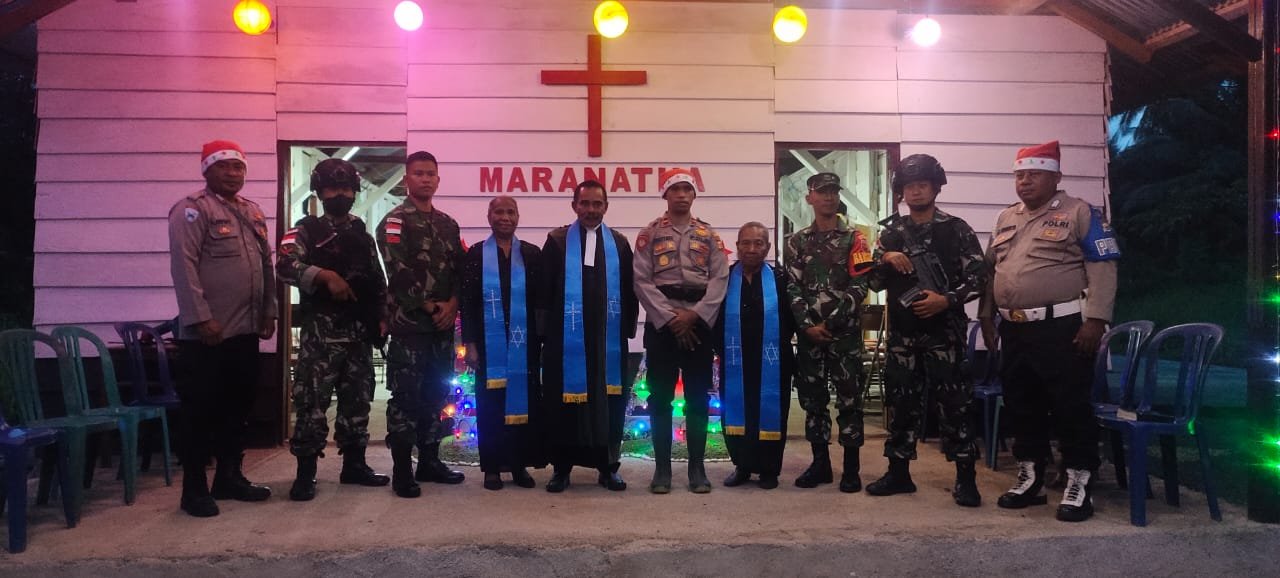 Kisah Cinta Kasih Prajurit Kostrad di Tepian Buru Selatan