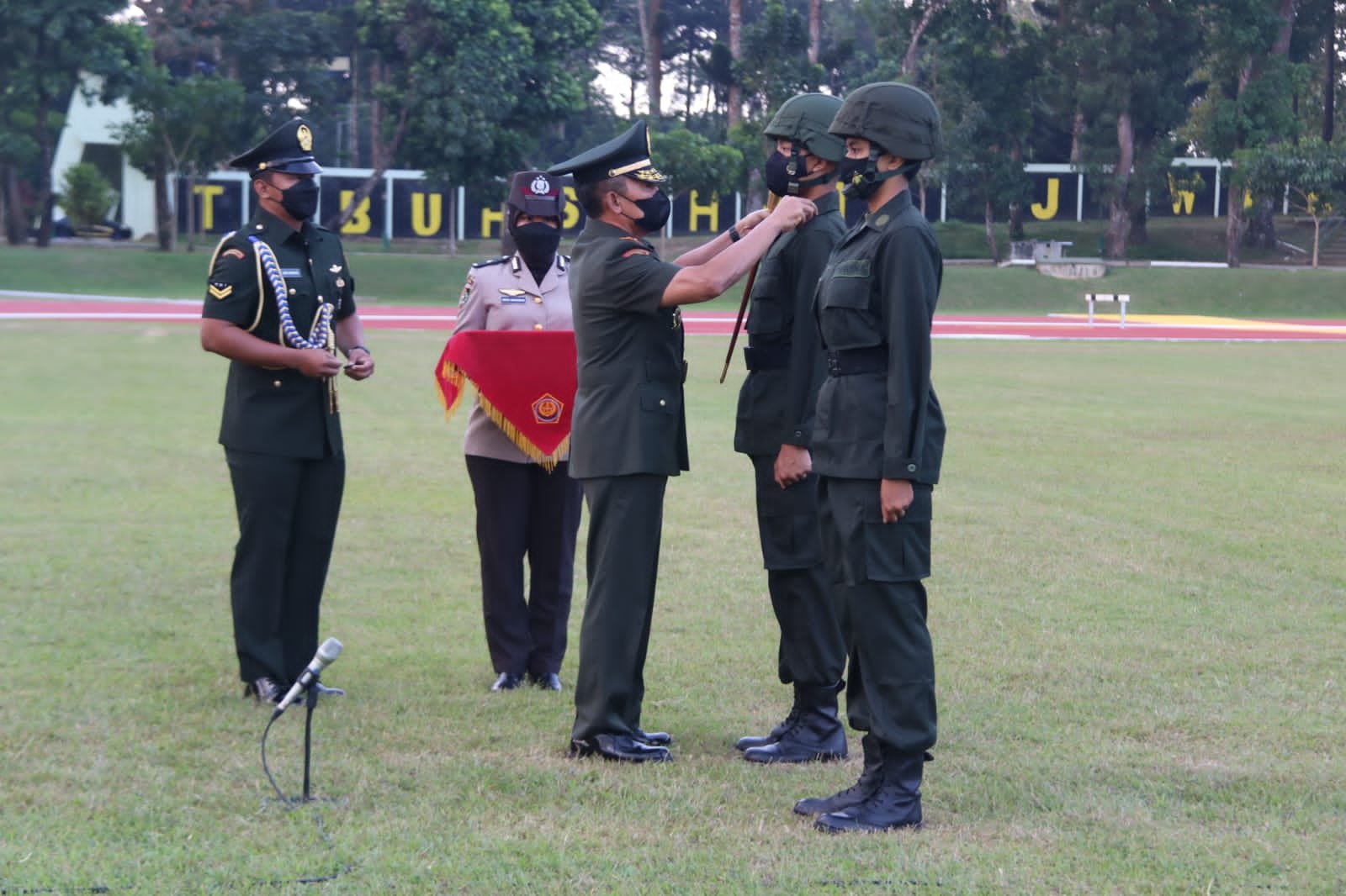 Danjen Akademi TNI Buka Pendidikan Dasar Integrasi Kemitraan Taruna Akademi TNI dan Akpol di Magelang