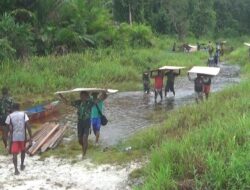 Material Bangun 20 Rumah Tiba Lagi di Kampung Epem Merauke