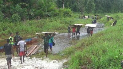 Material Bangun 20 Rumah Tiba Lagi di Kampung Epem Merauke